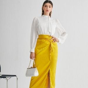 Ruched Split Hem Jacquard Skirt